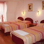 Ani Hotel
