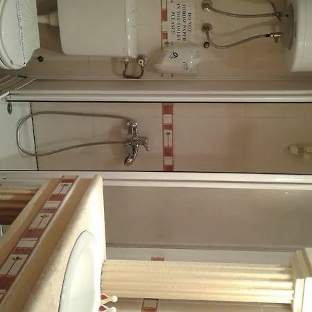 Ani Ξενοδοχείο